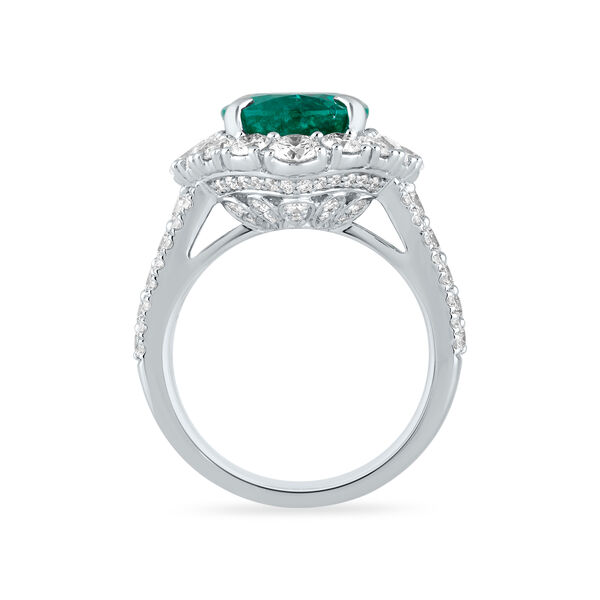 Emerald Oval-Cut Ring with Diamonds in White Gold